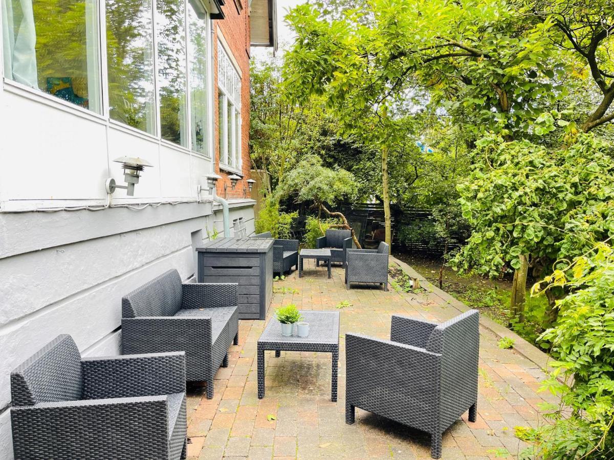Aday - Aalborg Mansion - Big Apartment With Garden Esterno foto